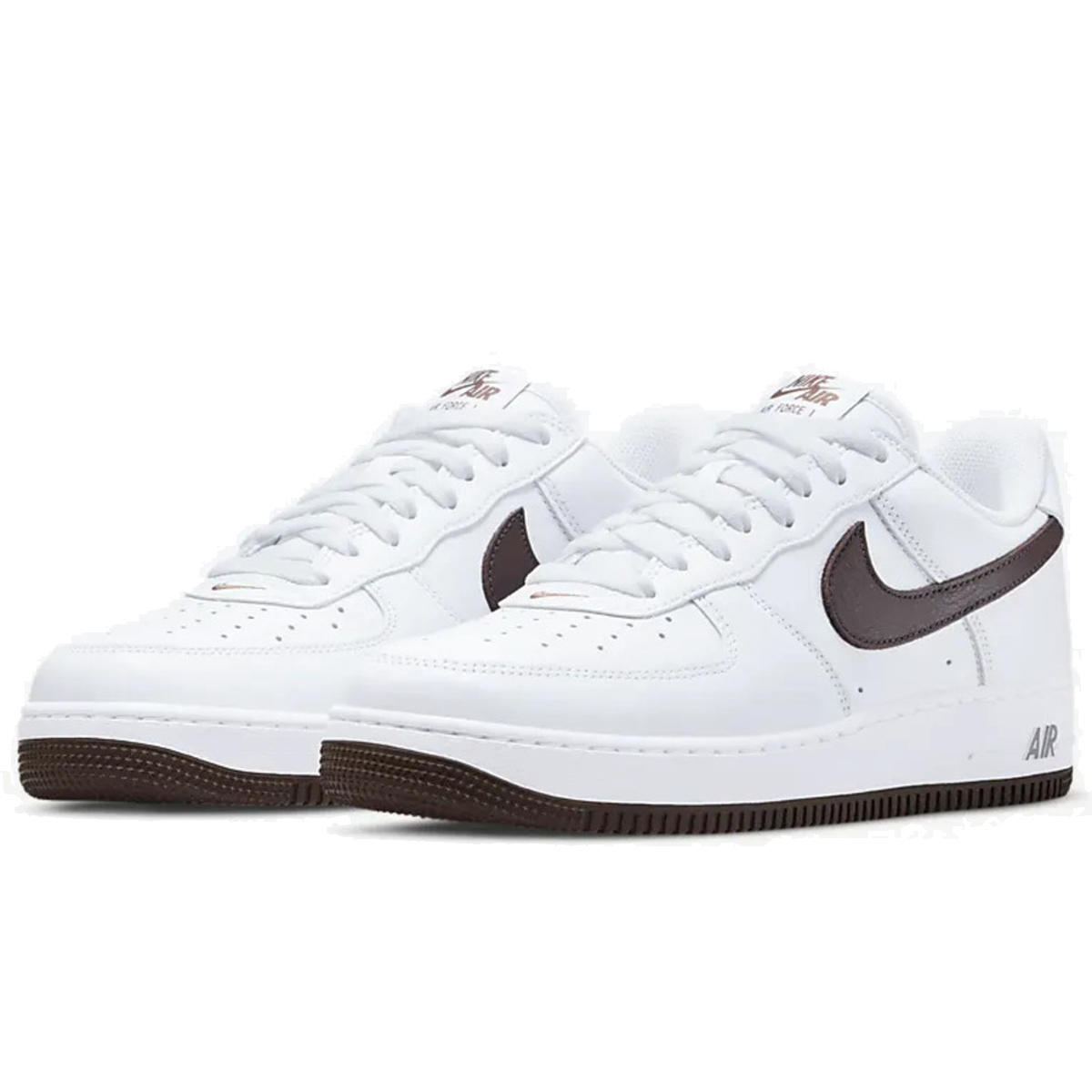 [ナイキ] エア フォース 1 LOW レトロ [AIR FORCE 1. LOW RETRO] ホワイト/メタリックゴールド/